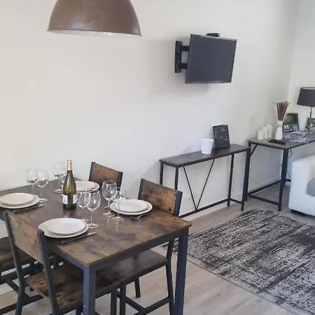 Appartement Luxueux Dans Maison Bourgeoise Parisienne Levallois-Perret Exterior photo