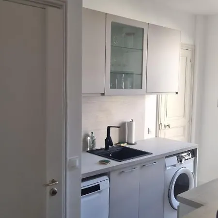 Appartement Luxueux Dans Maison Bourgeoise Parisienne Levallois-Perret Exterior photo