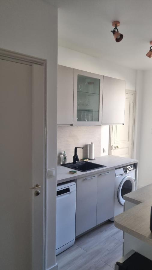 Apartment Luxueux Dans Maison Bourgeoise Parisienne *